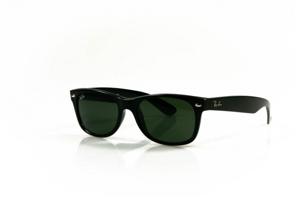 Ray-Ban 2132